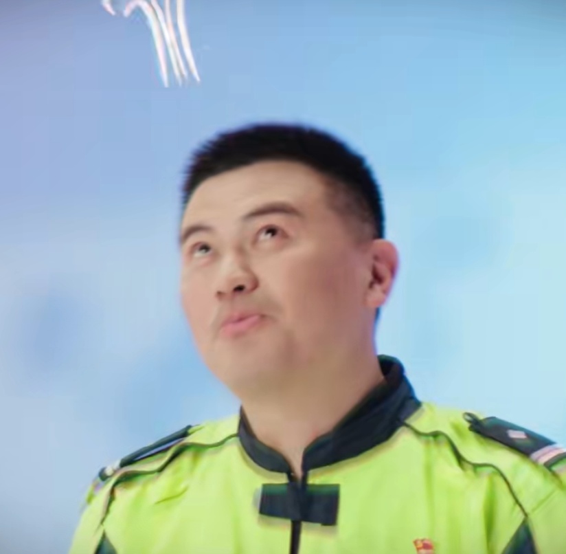 全网催更！“上海警察蜀黍也想报警”名场面太好笑了