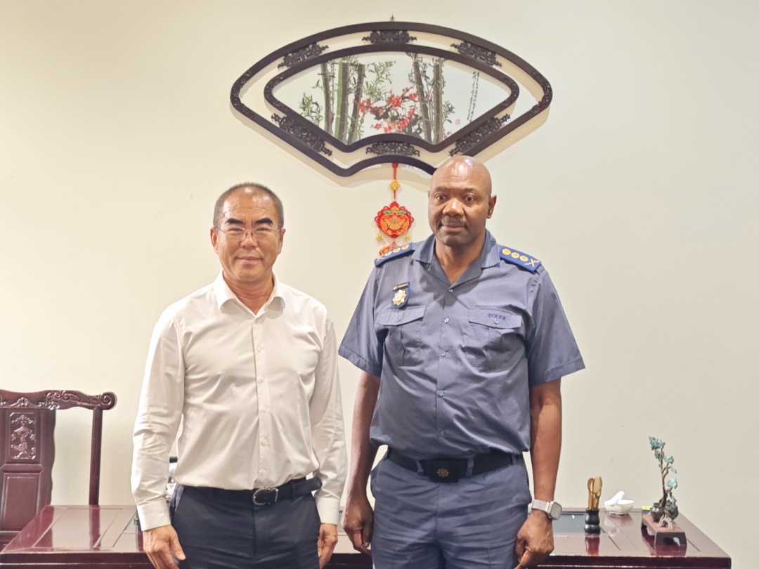 一名未成年中国公民遭绑架，我总领馆通报——