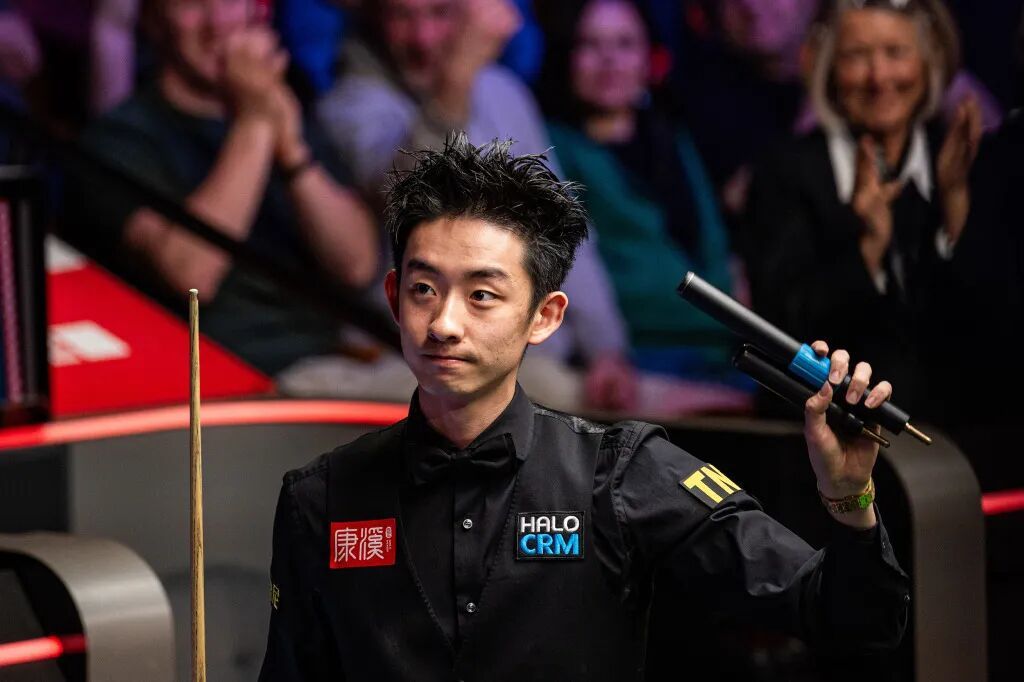 “00后”小将吴宜泽连扳3局，将与肖恩·墨菲争夺冠军