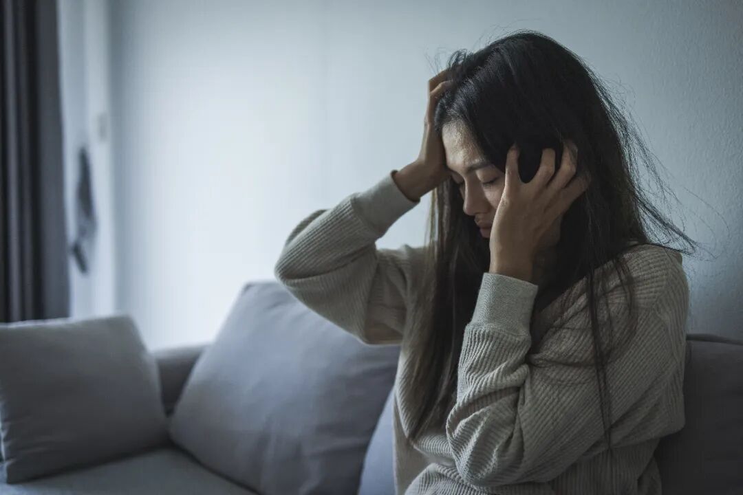 经常出现这 6 种症状，可能是你的大脑在喊“救命”！千万别硬撑