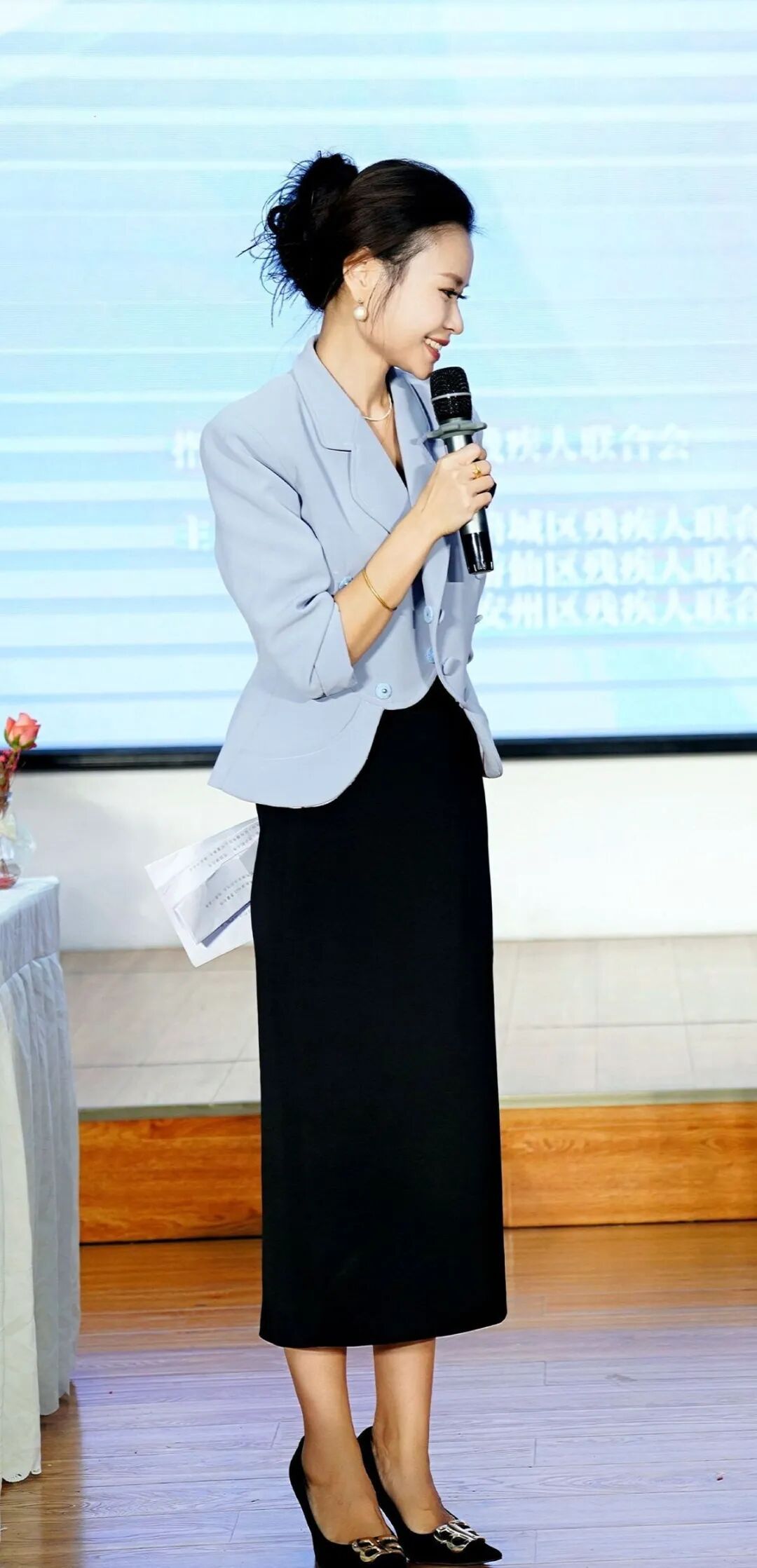 女主持人因病离世，年仅37岁……患病后仍坚持主持活动，去年曾许愿再活5年