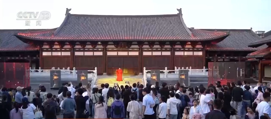 从“观光打卡”到“深度入戏” 传统文化创新体验成为文旅新风尚