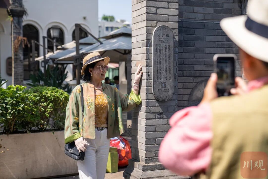 热热热！成都气温冲上31.8℃，转折马上来