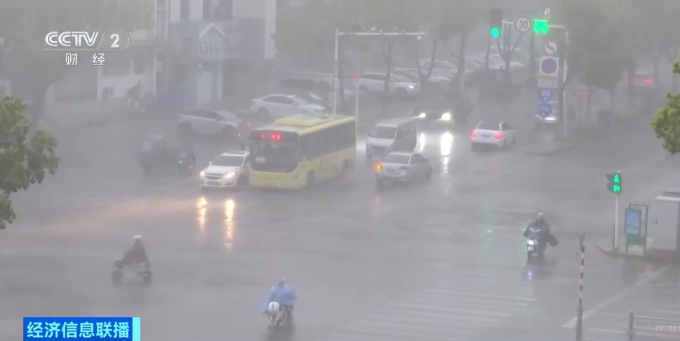 降温10°C！大雨、暴雨、7级大风！湖北降迎新一轮降雨
