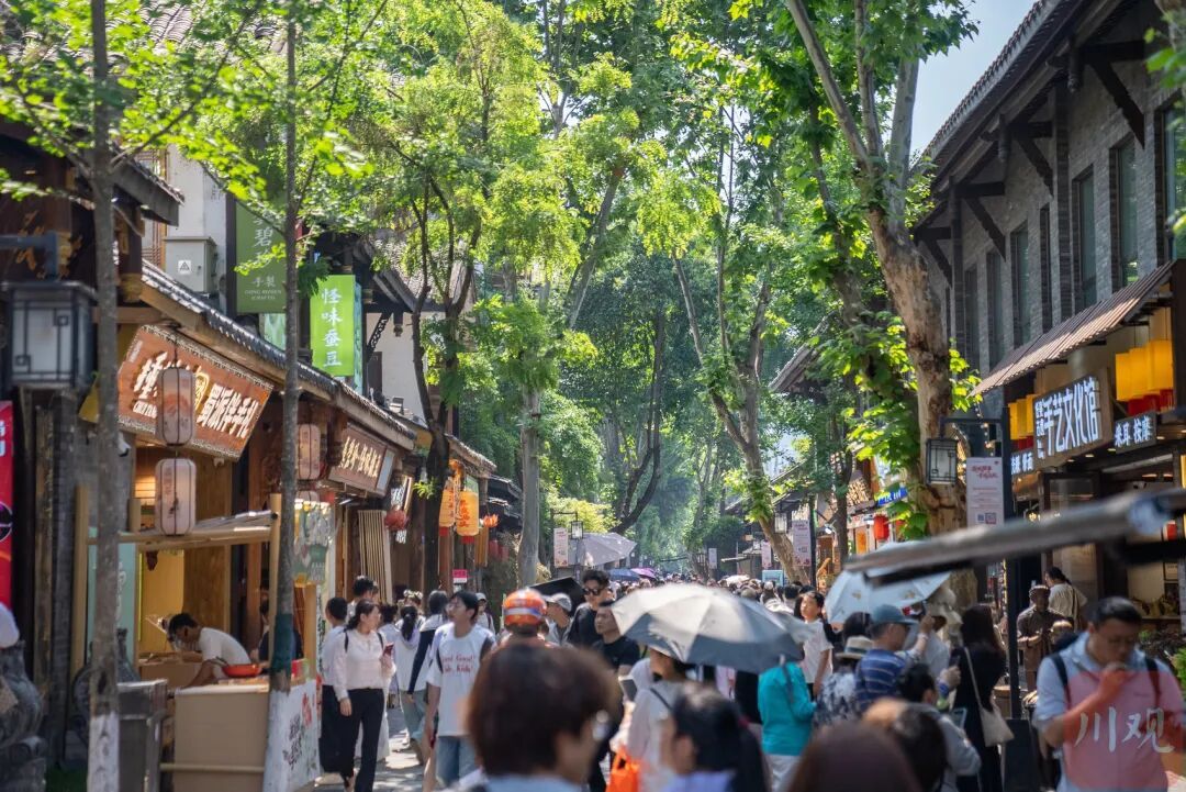 热热热！成都气温冲上31.8℃，转折马上来