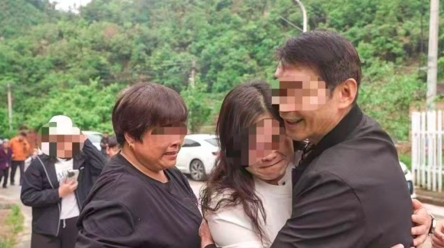 “我终于找到妈妈了！”河北女子回到杭州，放声大哭！足足30多年了......