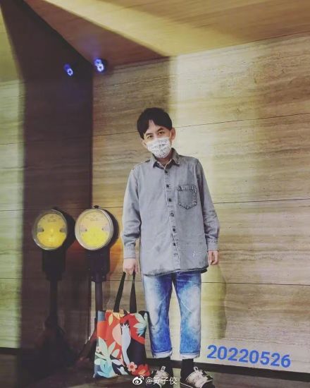 艺人黄子佼被判刑