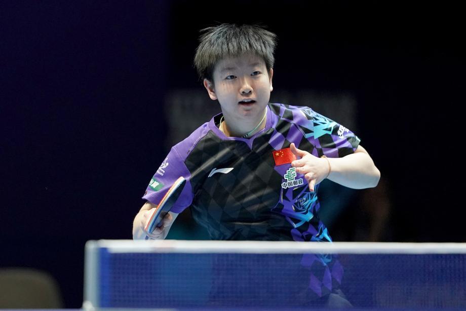 孙颖莎王曼昱王艺迪各拿一分 中国3-0进女团四强