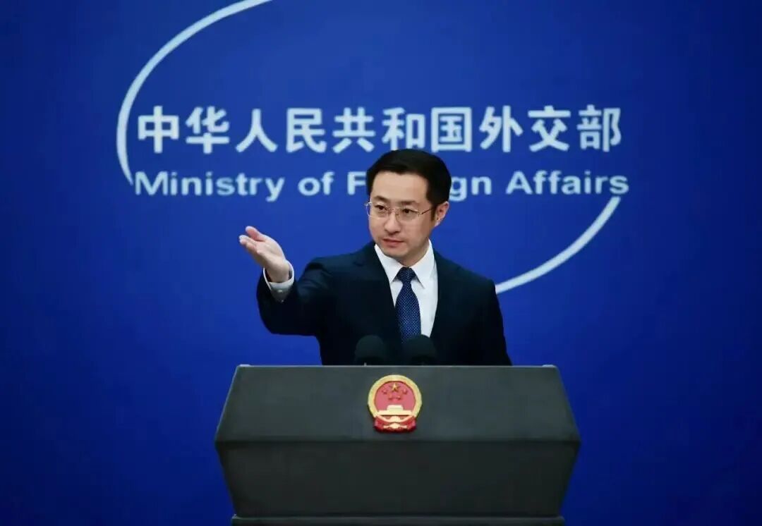 外交部：当前中日关系面临严重困难，责任完全在日方