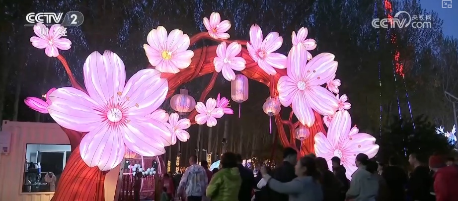 “电影+”新观察 | 电影消费打破银幕边界 “小”票根汇聚经济增长“大”动能
