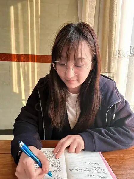 攻克“卡脖子”难题！祝贺中国青年科学家！