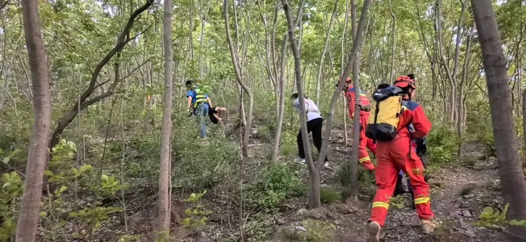 五一假期期间 门头沟消防处置多起山岳救援警情