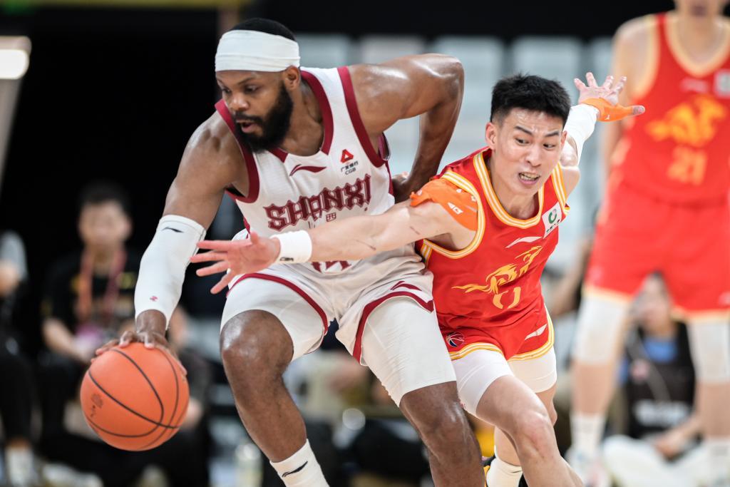 CBA综合：季后赛八强战 山西、深圳先下一城