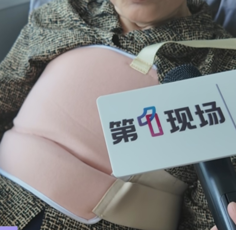 74岁老太按摩店“松骨”，回家后疼到无法翻身！医生一查：肋骨骨折