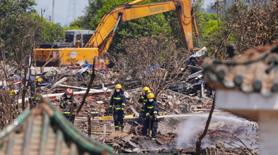 湖南浏阳烟花厂爆炸事故已致37人死亡 1人失联