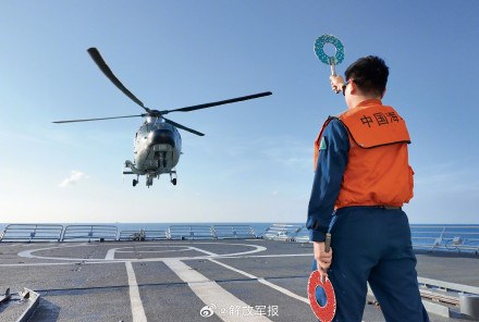 战鹰砺翅海天间！海军航空兵某团飞行训练