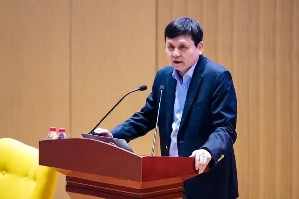 张文宏最新解读：此次汉坦病毒疫情核心在于传播路径异常 在邮轮上暴发极其罕见