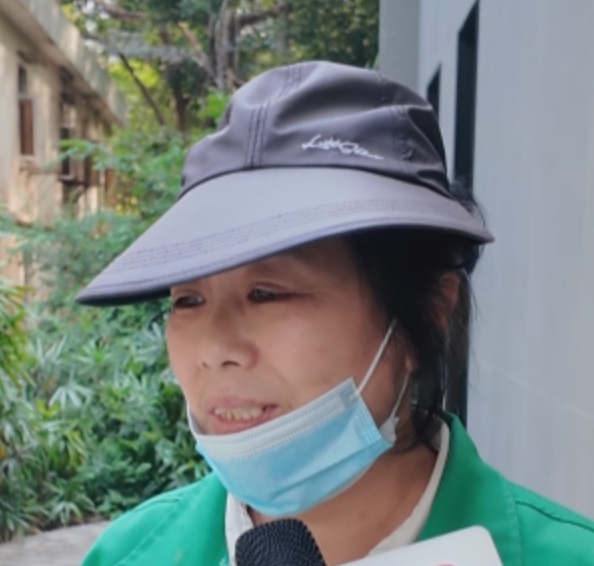 深圳一公园惊现受伤猫头鹰，暖心市民接力救助