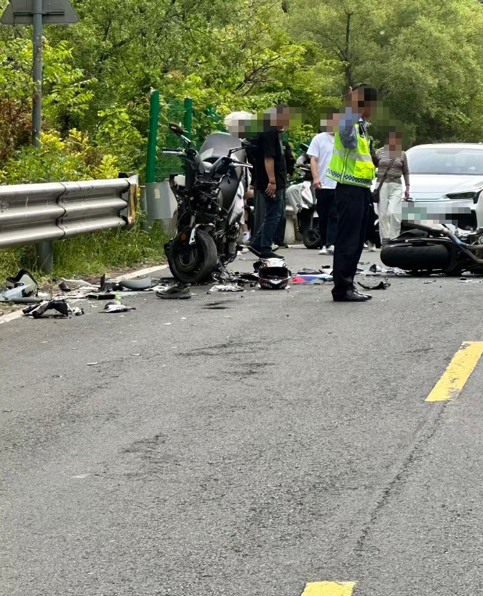 摩托车逆行致1死1伤！西安交警发布通报！