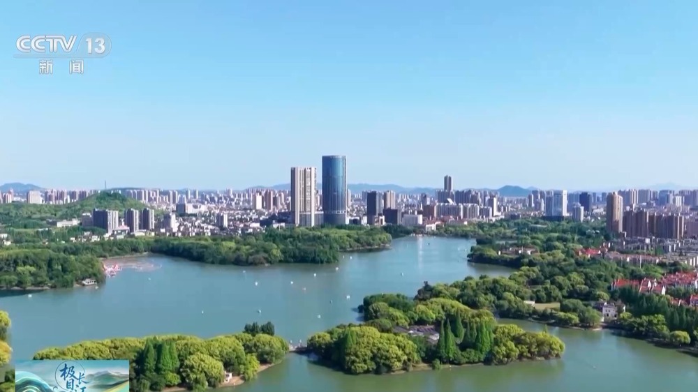 从粗放发展到绿色高效 解码工业之城的转型十年