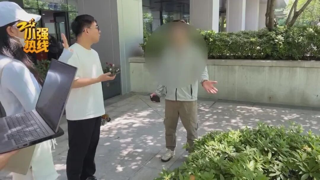承诺一年保底销售120万,半年却卖不到4000块? 杭州女装店主怒斥:推广费交了30万! 承诺一年保底销售120万,半年却卖不到4000块? 杭州女装店主怒斥:推广费交了30万!