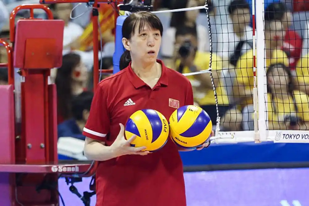 中国女排的功勋球员和教练员赖亚文，当选新一届中国排球协会主席