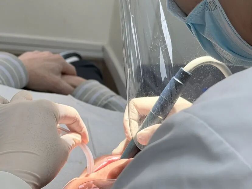 赶紧自查！男子心脏长出巨型“马蜂窝”！这种病太常见，很多人不当回事！