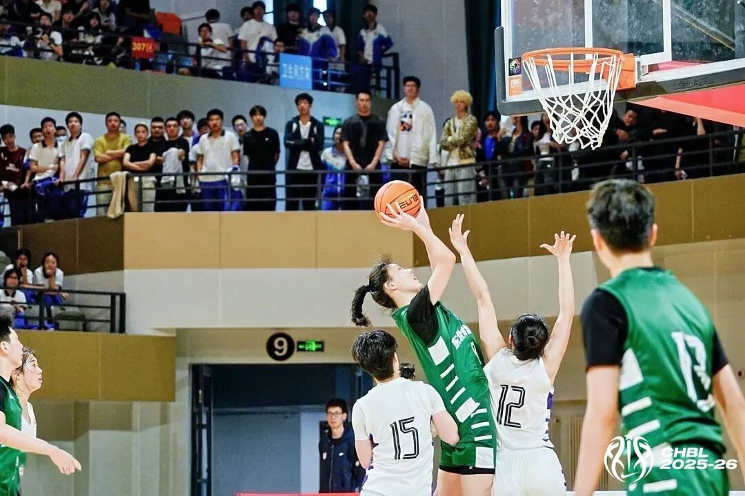 喜报！东北师大附中女篮夺冠！直通全国总决赛