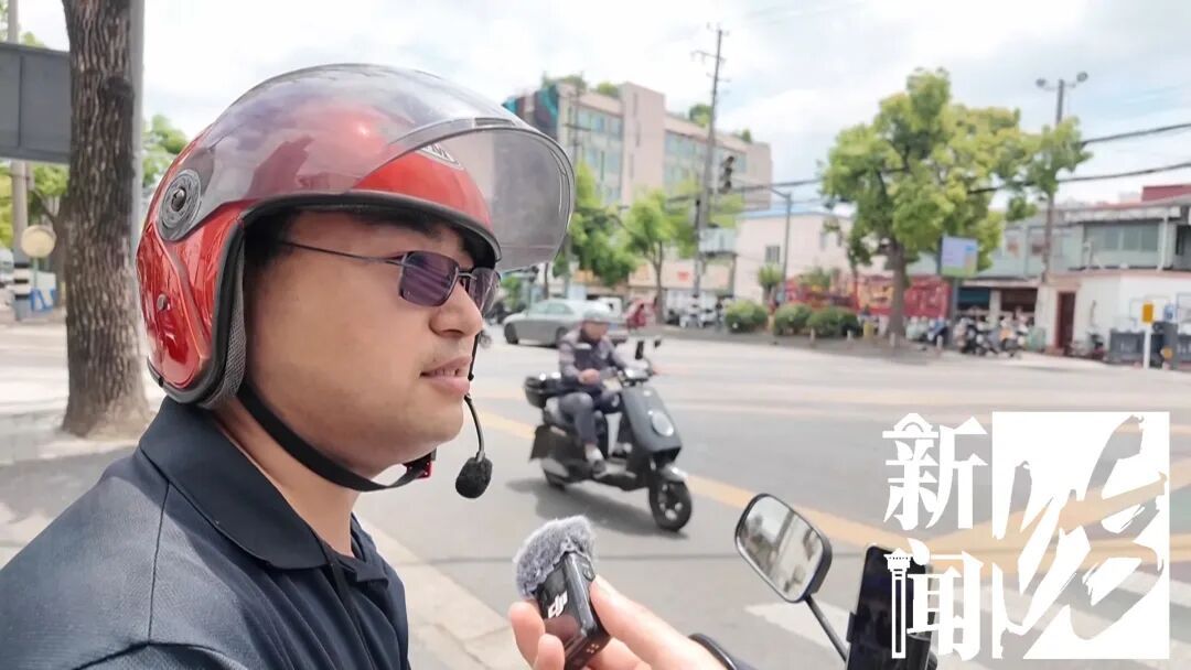 事发上海晚高峰!一火车突然抛锚路口……网友:现场堪比演唱会 事发上海晚高峰!一火车突然抛锚路口……网友:现场堪比演唱会