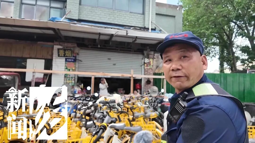 事发上海晚高峰!一火车突然抛锚路口……网友:现场堪比演唱会 事发上海晚高峰!一火车突然抛锚路口……网友:现场堪比演唱会