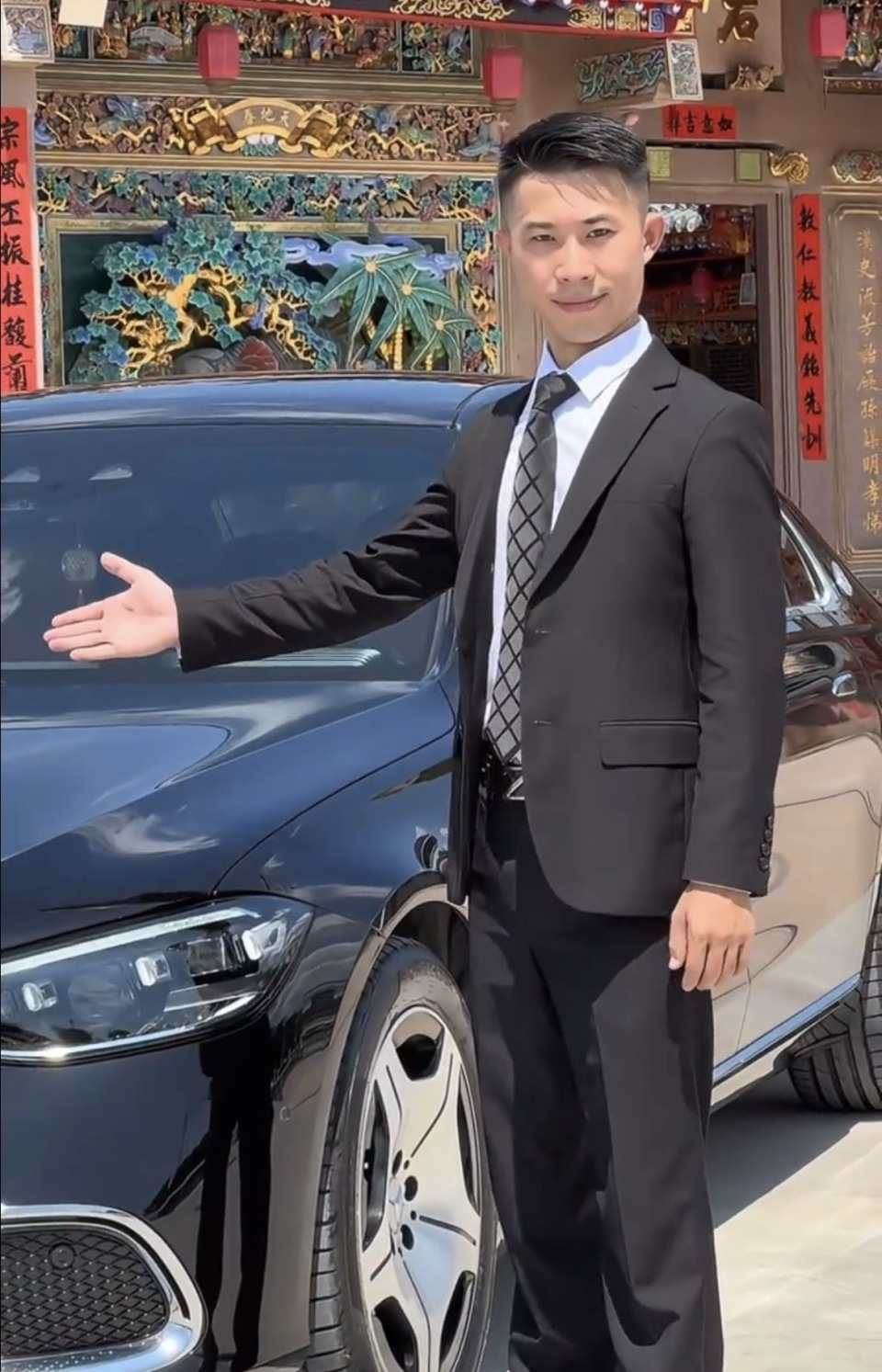 电影《给阿嬷的情书 》持续爆火，信差扮演者谈被贴“唯一反派”标签：观众是真生气了