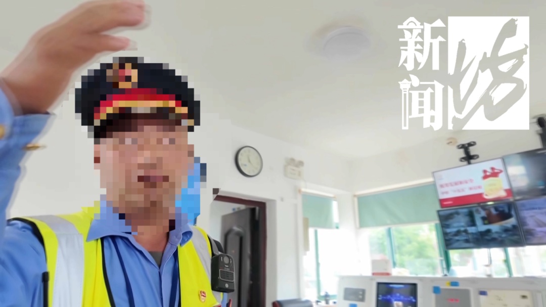 事发上海晚高峰!一火车突然抛锚路口……网友:现场堪比演唱会 事发上海晚高峰!一火车突然抛锚路口……网友:现场堪比演唱会