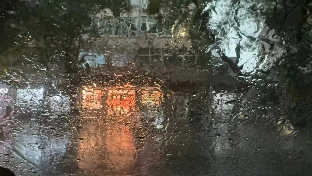 石家庄持续降雨!谨防强对流天气 石家庄持续降雨!谨防强对流天气