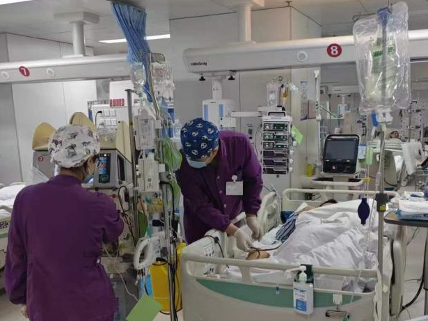 24岁小伙一顿油焖大虾“吃”进ICU,关键指标超标36倍! 24岁小伙一顿油焖大虾“吃”进ICU,关键指标超标36倍!