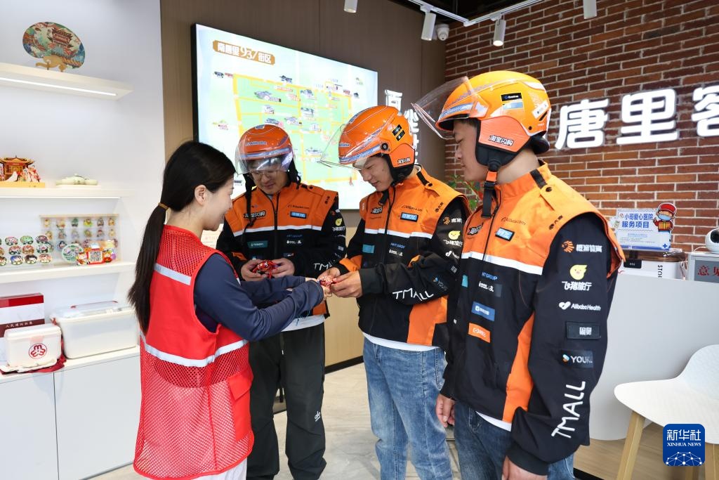 树立和践行正确政绩观丨江苏泰州：建好亲“新”驿站 服务新就业群体