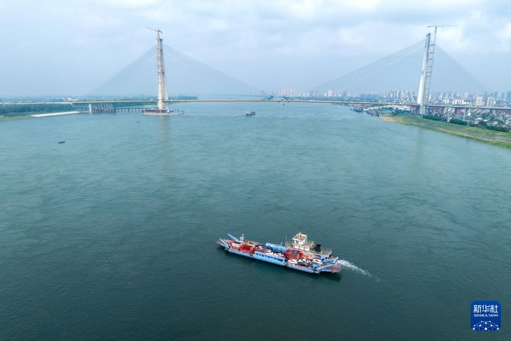 枝江长江大桥成功合龙 枝江长江大桥成功合龙