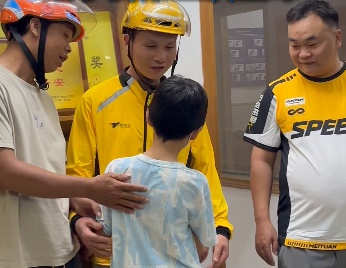 广州暴雨落水小男孩找到了：“感谢给了我第二次生命”