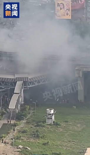 泰国火车与巴士相撞事故已致8人死亡、25人受伤