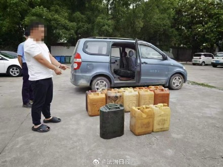 民警用豆包抓了豆某