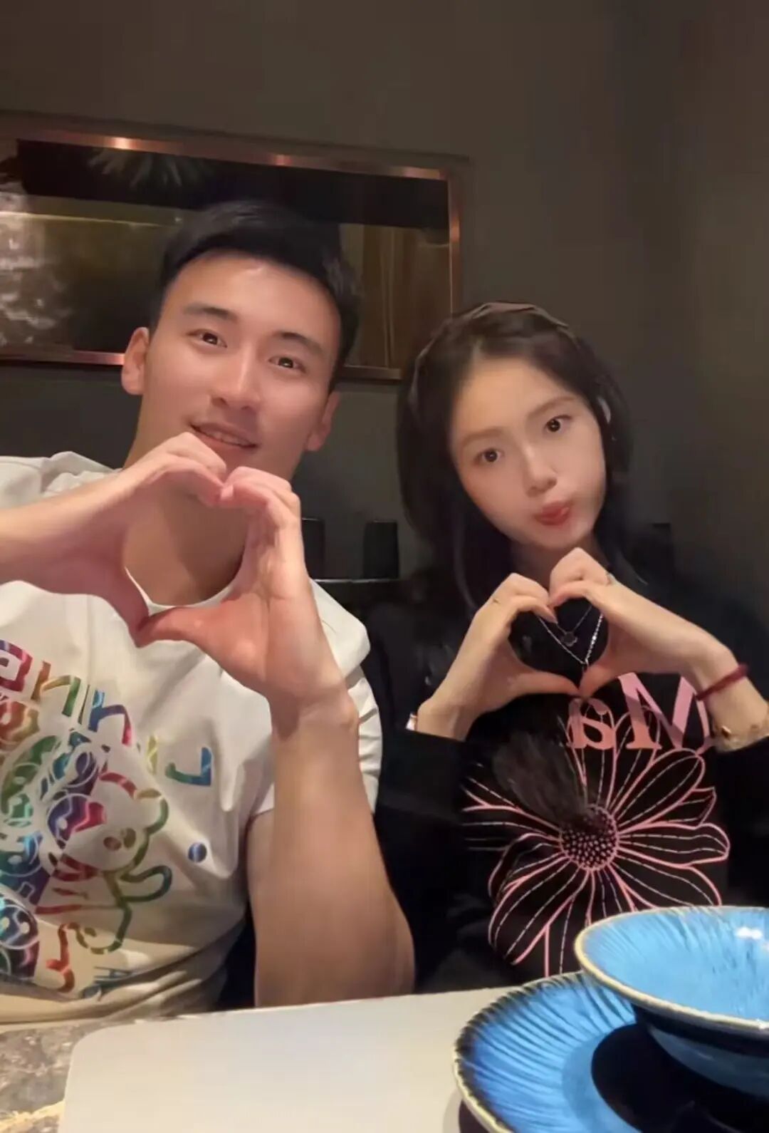 恭喜!他们结婚了,多年爱情长跑修成正果,网友祝福 恭喜!他们结婚了,多年爱情长跑修成正果,网友祝福