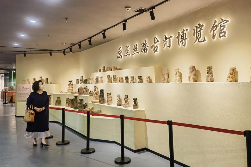 700余件藏品 全年免费开放 西安新增一个古灯博览馆 700余件藏品 全年免费开放 西安新增一个古灯博览馆