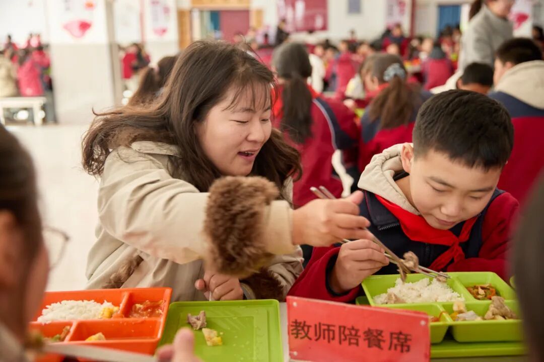 一位乡村小学校长的感言:让每个孩子温暖向阳、从容生长 一位乡村小学校长的感言:让每个孩子温暖向阳、从容生长