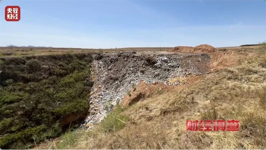 河道发黑发臭！各类垃圾、医疗废弃物露天堆放，多地农村垃圾乱象触目惊心→
