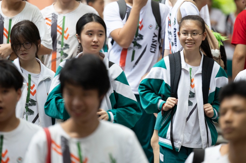 广州2026年普高招生计划超10万个，新增过万