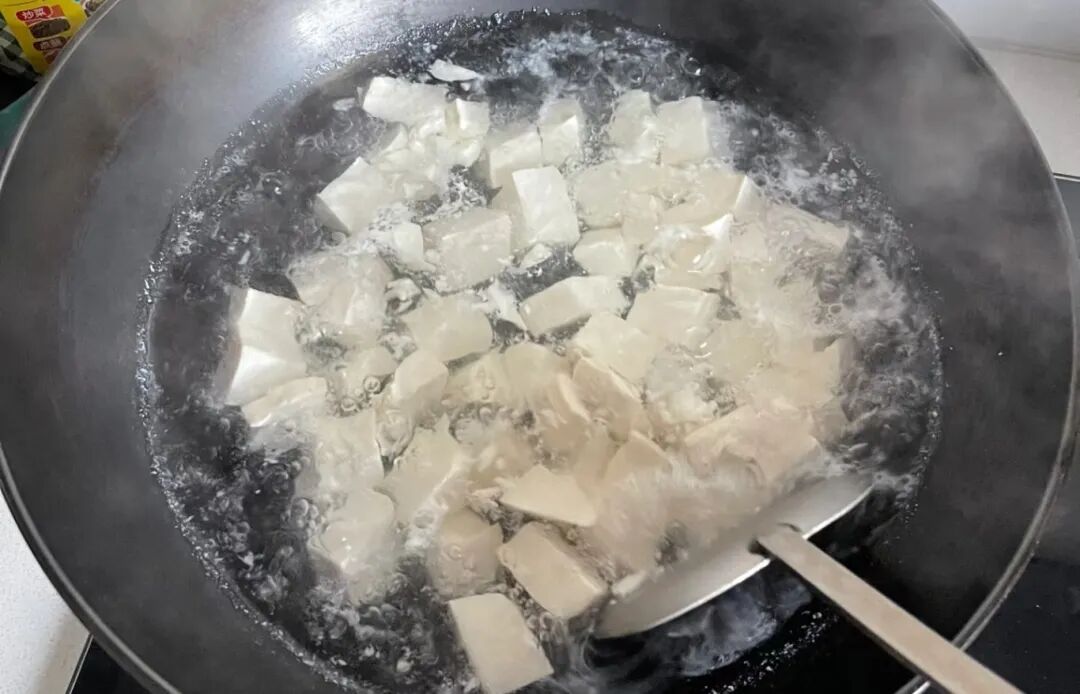 被冤枉多年的家常菜,其实是降尿酸高手,利尿消肿防痛风,肾脏一天比一天轻松 被冤枉多年的家常菜,其实是降尿酸高手,利尿消肿防痛风,肾脏一天比一天轻松