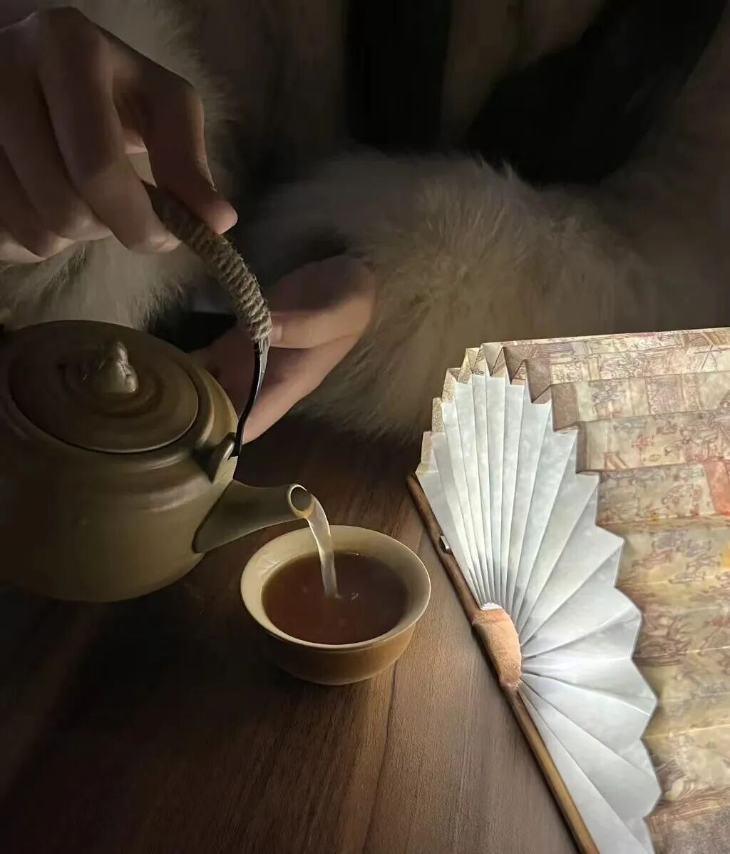 中医把脉+草药泡酒，“中医酒吧”火了！能走多远？