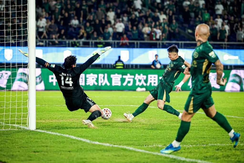 中超综合：成都赛季首败 申花五轮不胜