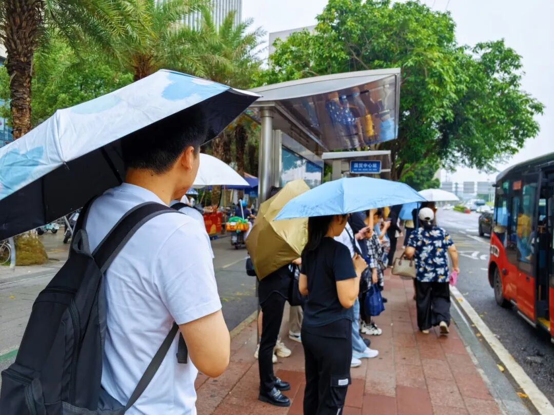 最强降水即将抵达!厦门气象预警!雷电、雷雨大风、短时强降水…… 最强降水即将抵达!厦门气象预警!雷电、雷雨大风、短时强降水……