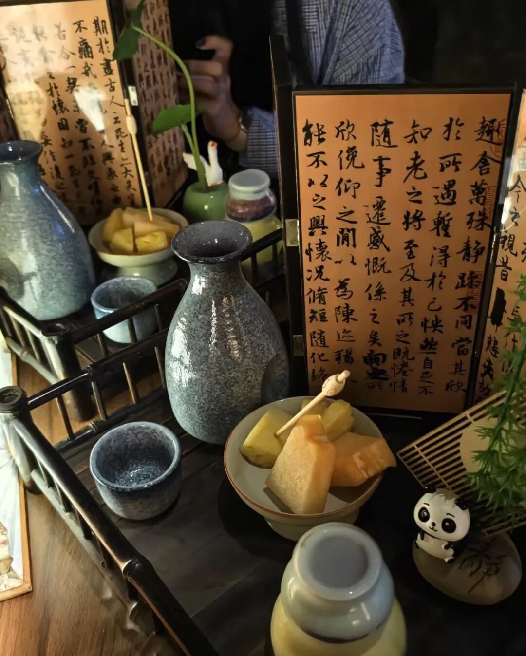 中医把脉+草药泡酒，“中医酒吧”火了！能走多远？