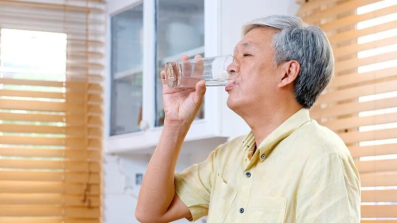 这个让脑子“变傻”的事情，你可能每天都在干，尤其夏天！